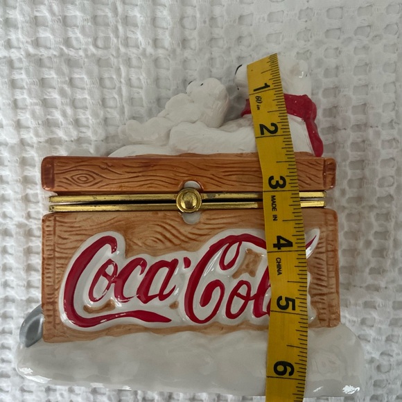 Vintage 2002 Coca Cola Polar Bear & Cubs Trinket/Jewelry Box - Picture 9 of 11